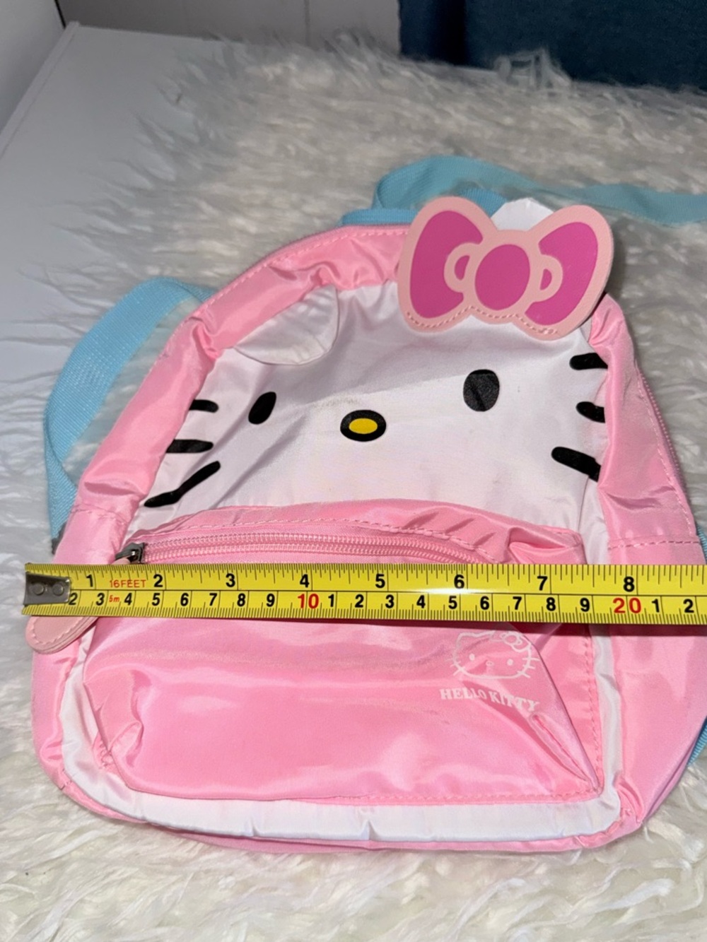 Hello Kitty Pink Kids Backpack with Blue Straps - Picture 4 of 9